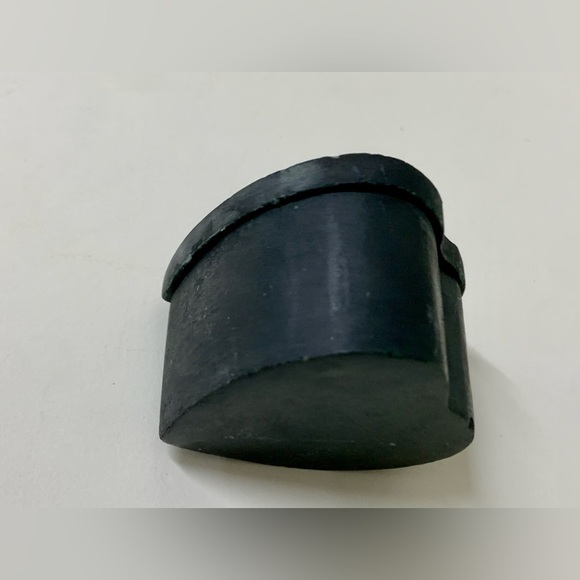 Vtg Hand Carved Soapstone Engraved Heart Shaped Lidded Relief Trinket Box - Picture 11 of 16